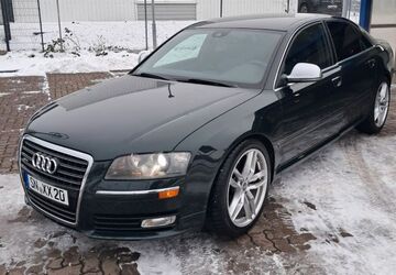 Audi A8 276.000 km 8.999 &euro; schwerin 19059