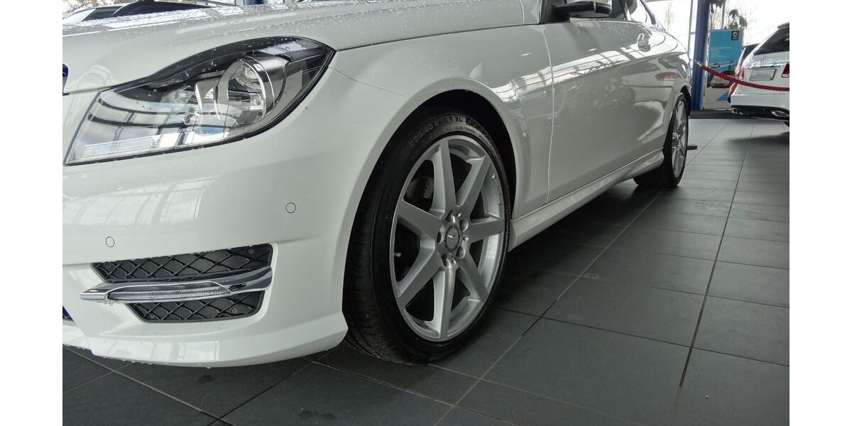 Mercedes-Benz C 180 61.500 km 17.200 &euro; schwerin 19061