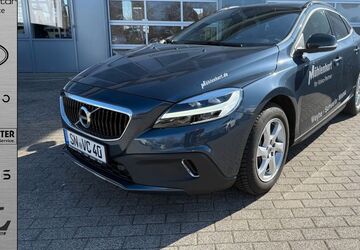 Volvo V40 Cross Country 36.500 km 21.890 &euro; Schwerin 19057