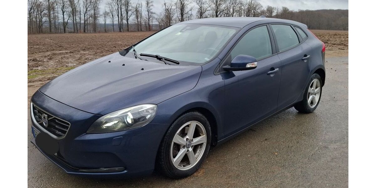 Volvo V40 322.836 km 3.800 &euro; Schwerin 19055