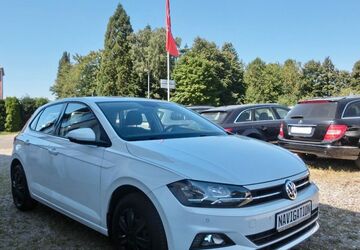 VW Polo 82.000 km 11.990 &euro; Schwerin-Warnitz /MV 19057