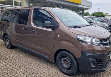 Opel Vivaro 66.665 km 21.290 &euro; Schwerin 19055