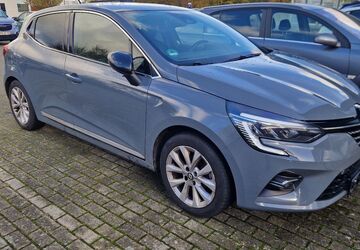 Renault Clio 64.702 km 12.990 &euro; Schwerin 19055