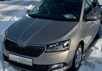 Skoda Fabia 67.300 km 14.450 &euro; Hagenow 19230