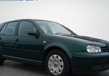 VW Golf 165.339 km 2.699 &euro; Wittenburg 19243