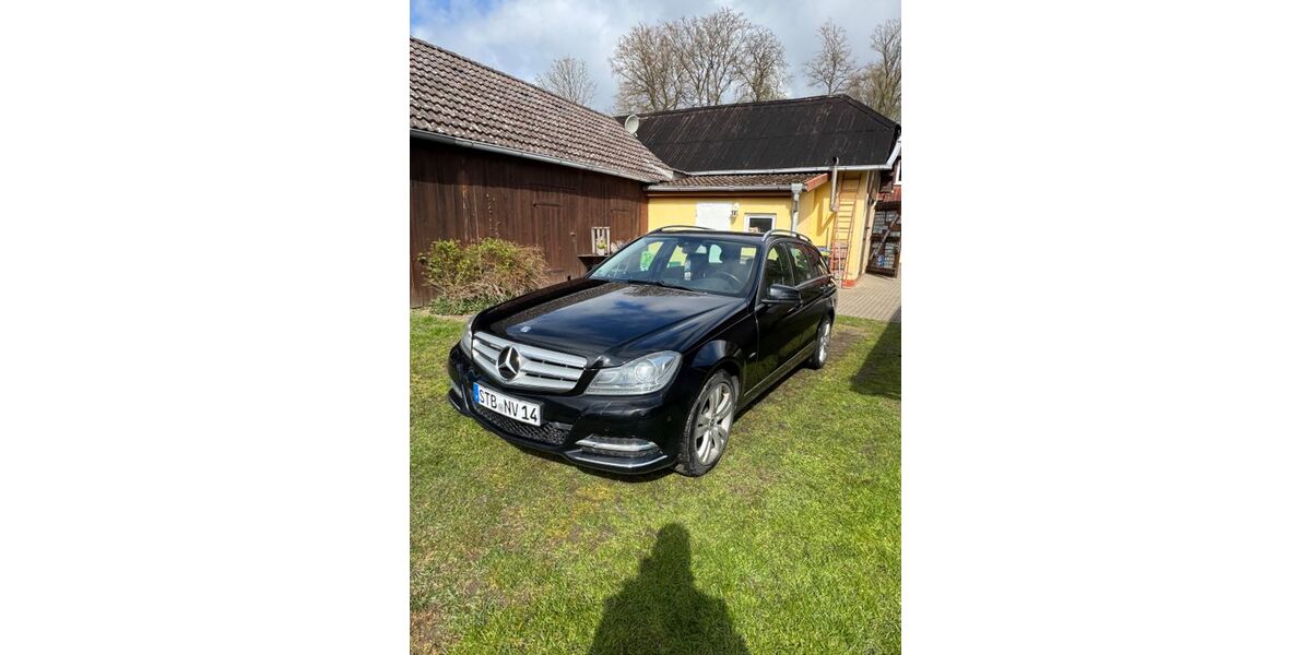 Mercedes-Benz C 200 203.000 km 8.900 &euro; Friedrichswalde 19412