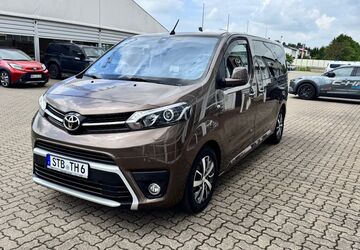 Toyota Proace (Verso) 94.000 km 29.900 &euro; Dobin am See 19067
