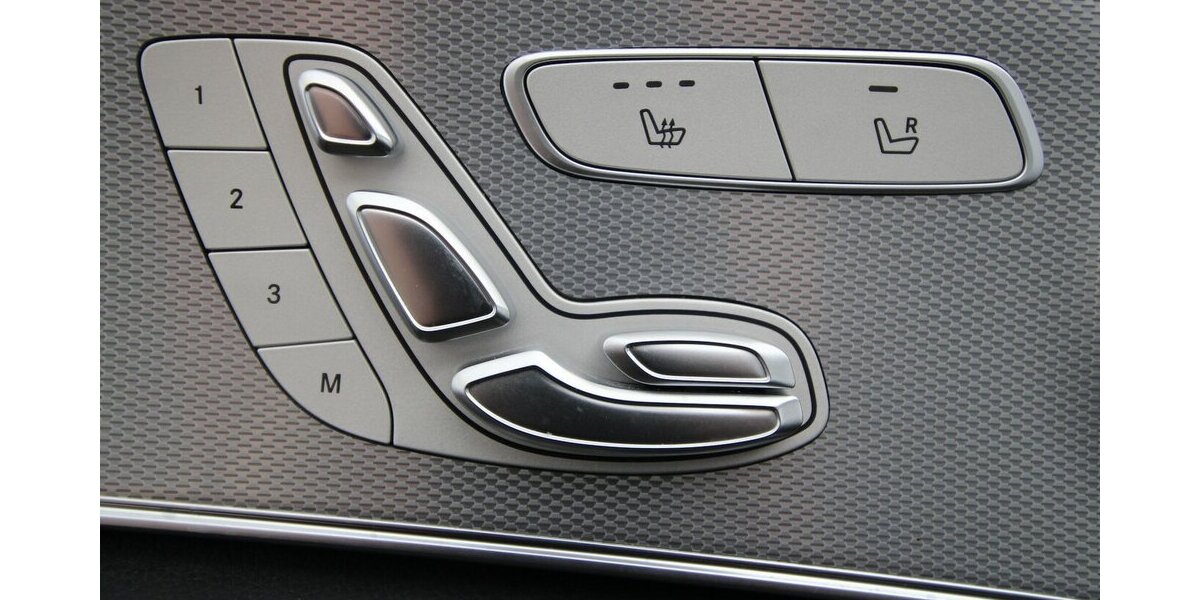 Mercedes-Benz E 220 d Avantgarde NAVI+LED+KAMERA+STANDHEIZUNG 36.458 km 38.500 &euro; Hagenow 19230