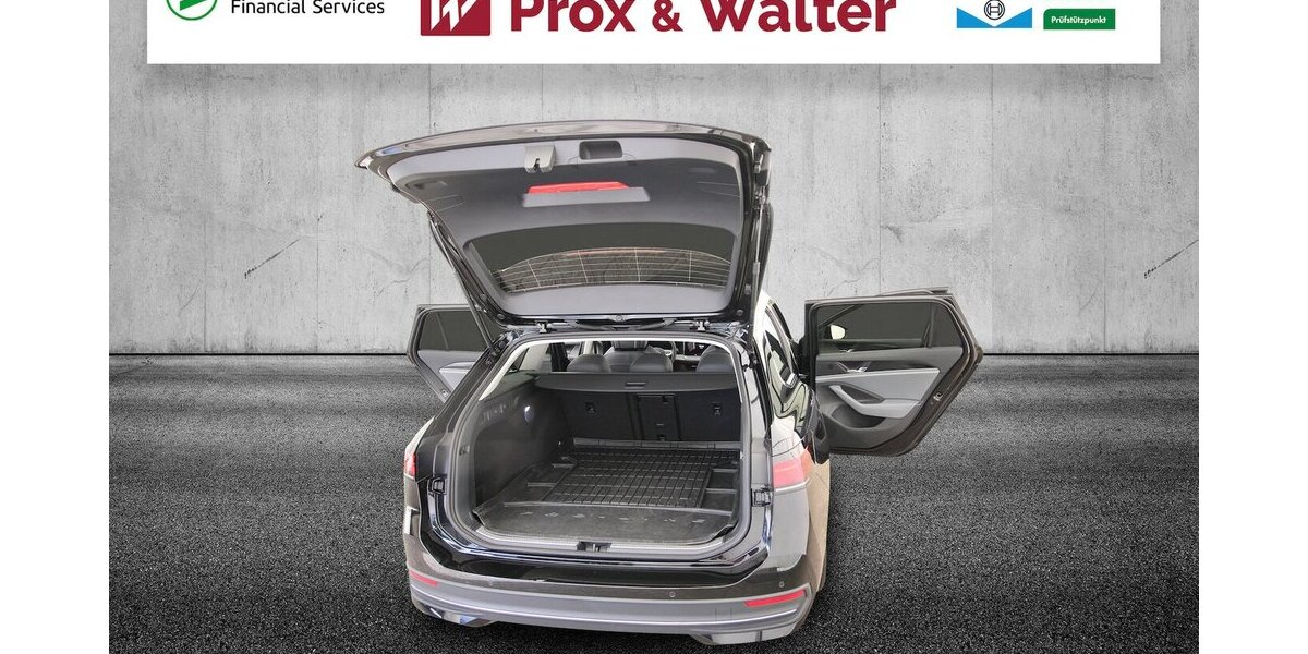 VW Passat Variant 1.5 eTSI 7-DSG Business LED+AHK 21.136 km 32.900 &euro; Hagenow 19230