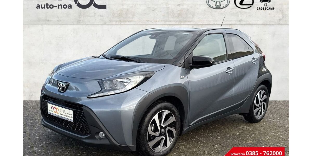 Toyota Aygo (X) 19.351 km 15.900 &euro; Schwerin 19057