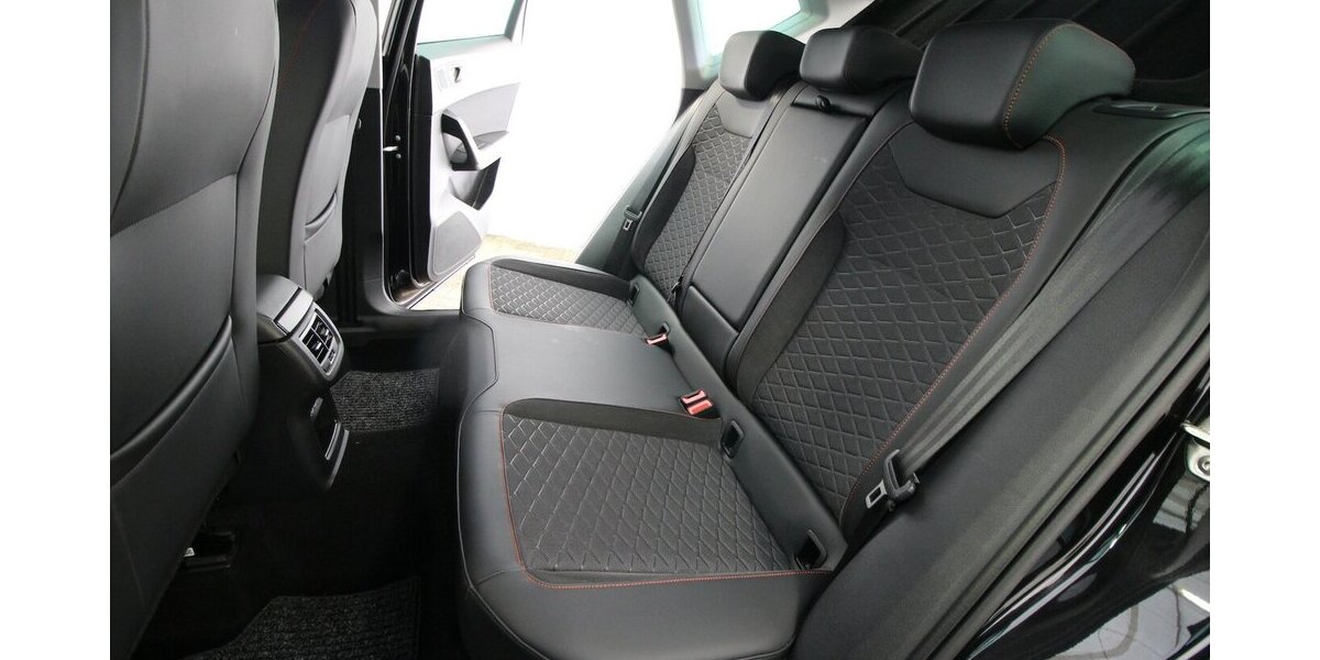 Seat Ateca 1.5 TSI FR NAVI+KAMERA+LED+ACC 68.287 km 23.900 &euro; Hagenow 19230