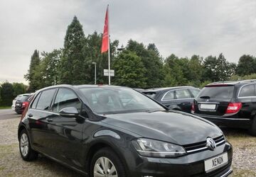 VW Golf 81.500 km 12.900 &euro; Schwerin-Warnitz /MV 19057