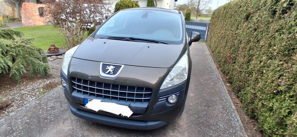 Peugeot 3008 315.160 km 2.200 &euro; Zölkow 19374