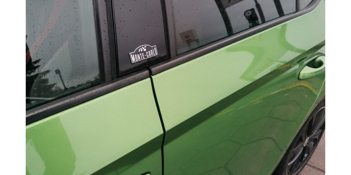 Skoda Fabia 89.000 km 12.300 &euro; HAGENOW 19230