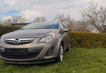 Opel Corsa 54.000 km 6.200 &euro; Leezen 19067