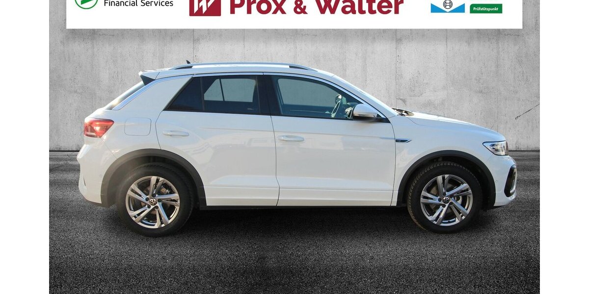 VW T-Roc TSI R-Line LED+ACC+SITZHEIZUNG 22.040 km 24.900 &euro; Hagenow 19230