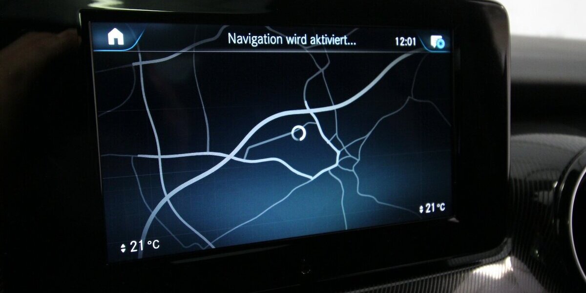 Mercedes-Benz V 220 d Edition lang PANO-DACH+LED+NAVI+KAMERA 95.519 km 44.700 &euro; Hagenow 19230