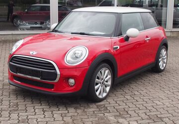 Mini Cooper 48.090 km 13.698 &euro; Pampow 19075