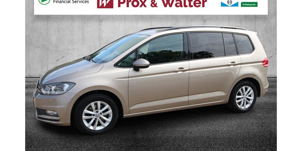 VW Touran 1.6 TDI BMT 7-DSG Comfortline NAVI+ACC 151.032 km 14.500 &euro; Hagenow 19230