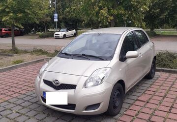 Daihatsu Charade 138.000 km 2.600 &euro; Schwerin 19063
