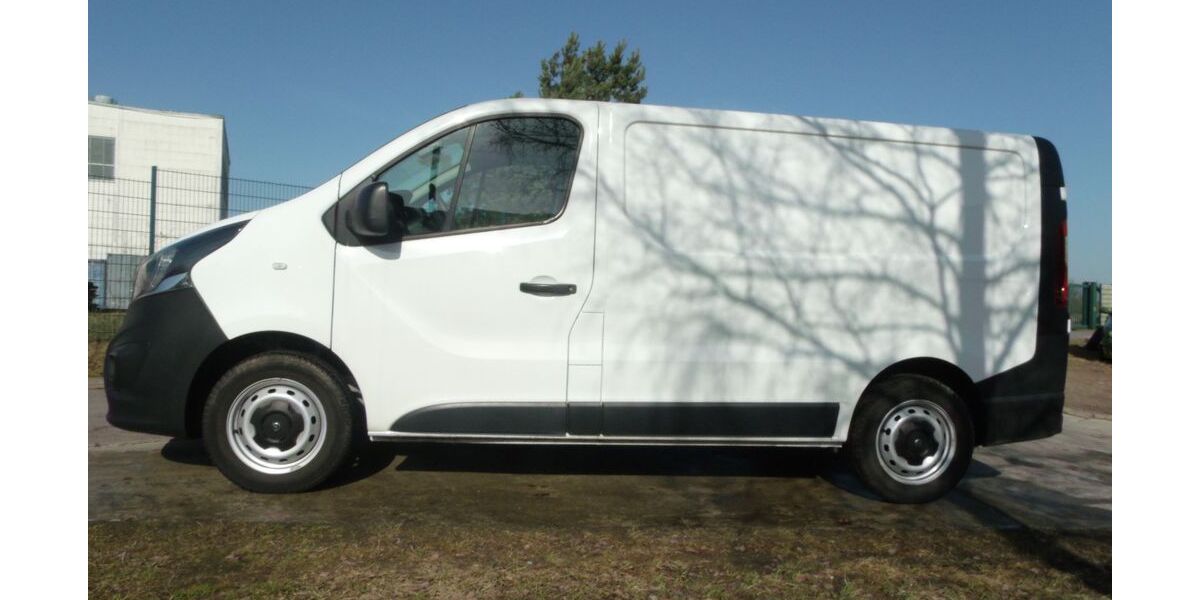 Opel Vivaro 224.000 km 6.200 &euro; Schwerin 19057