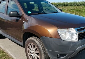 Dacia Duster 122.000 km 4.700 &euro; Schwaberow 19230
