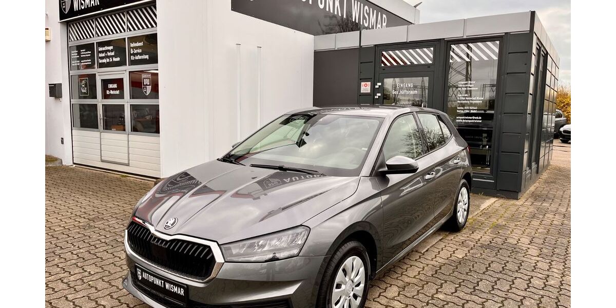 Skoda Fabia 28.000 km 15.480 &euro; Wismar 23966