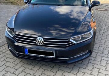 VW Passat Variant 273.000 km 7.850 &euro; Dorf Mecklenburg 23972