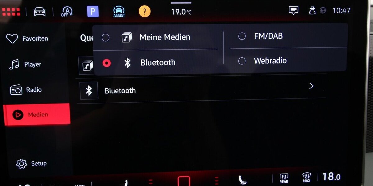 VW Passat Variant 1.5 eTSI 7-DSG Business LED+AHK 21.136 km 32.900 &euro; Hagenow 19230