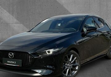 Mazda 3 7.454 km 28.670 &euro; Schwerin 19057