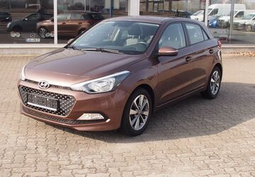 Hyundai i20 88.303 km 9.998 &euro; Pampow 19075