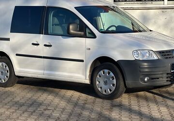 VW Caddy 196.000 km 3.950 &euro; Bandenitz 19230