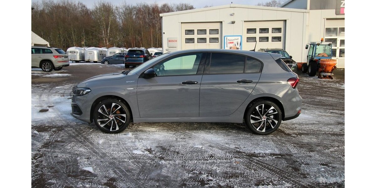 Fiat Tipo Hatchback City Sport KAMERA+AHK+LED+ALU18 28.429 km 15.900 &euro; Hagenow 19230