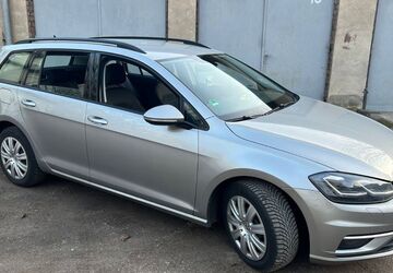 VW Golf 146.000 km 11.750 &euro; Schwerin 19053