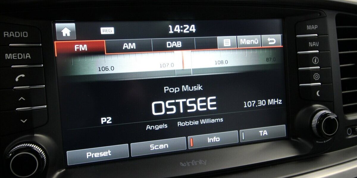 Kia Sorento Platinum Edition 4WD PANO-DACH+AHK+XENON 130.166 km 18.900 &euro; Hagenow 19230